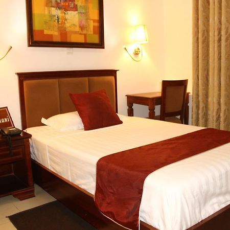 Hotel Residence Flamani 로메 외부 사진