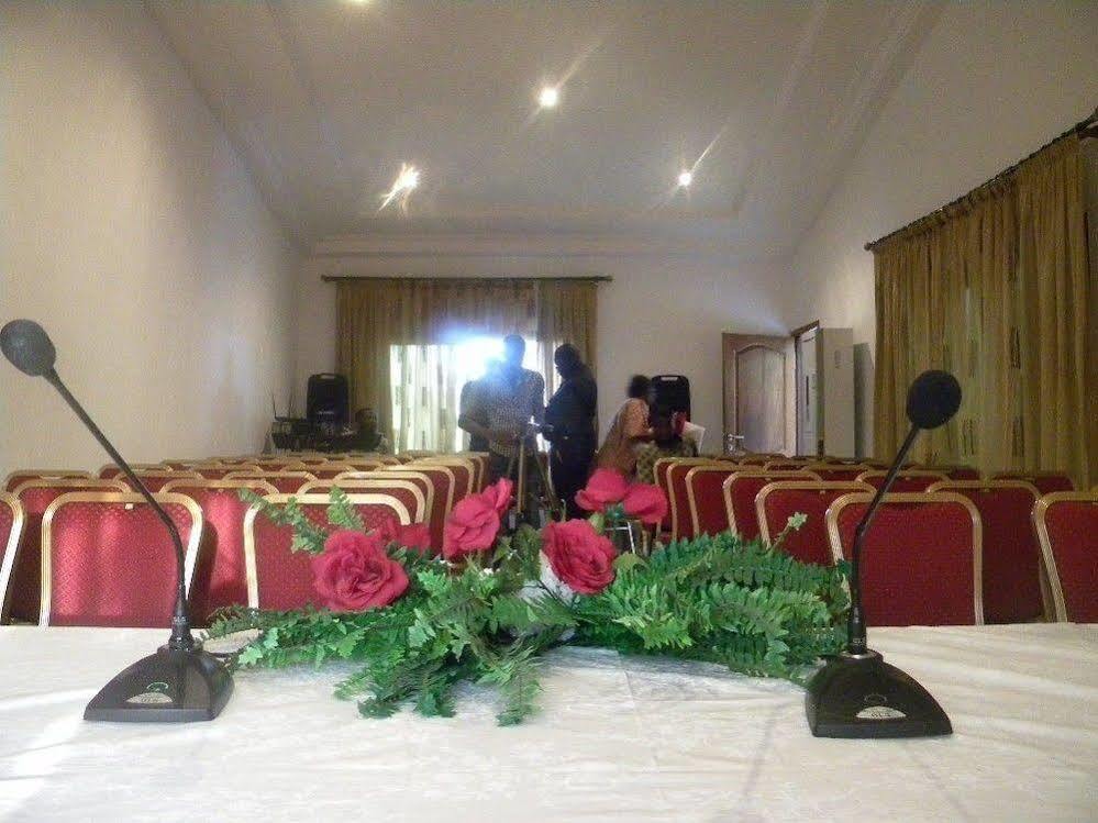 Hotel Residence Flamani 로메 외부 사진